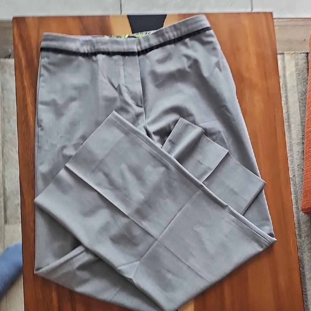 Viktor & Rolf Floral Trim Gray Pants. Sz. 44 (6-ish)